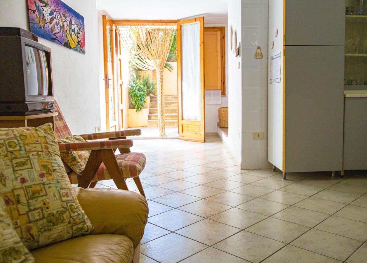 Casa Cassiopea, Close To The Beach Iun R0965 Villa Cala Gonone Buitenkant foto